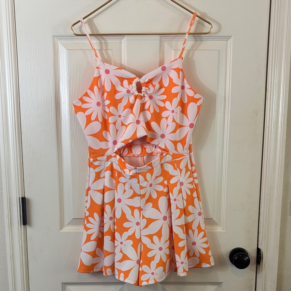 Madden NYC Floral Orange and White Women's romper large